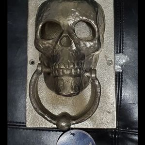 Metal Skull Door Knocker
